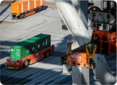 ترخیص کار گمرک کیست و چه وظایفی بر عهده دارد؟